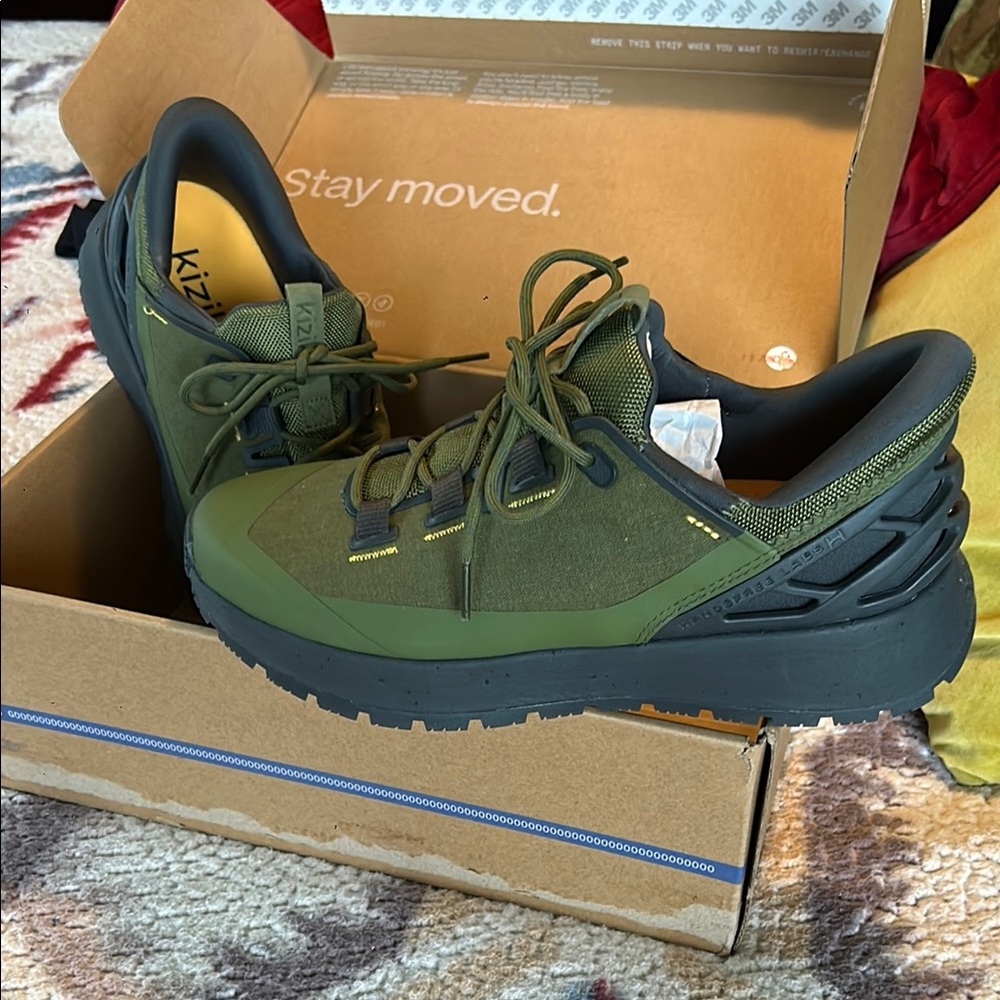 COPY - Hands-free Outdoor Kizik Sneakers